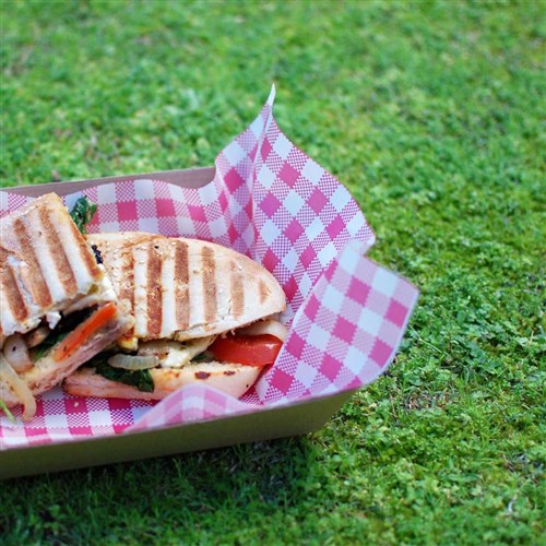 Greaseproof Paper Gingham Red 320X200mm 500 units